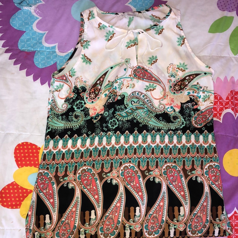 New York & Company Sleeveless Blouse